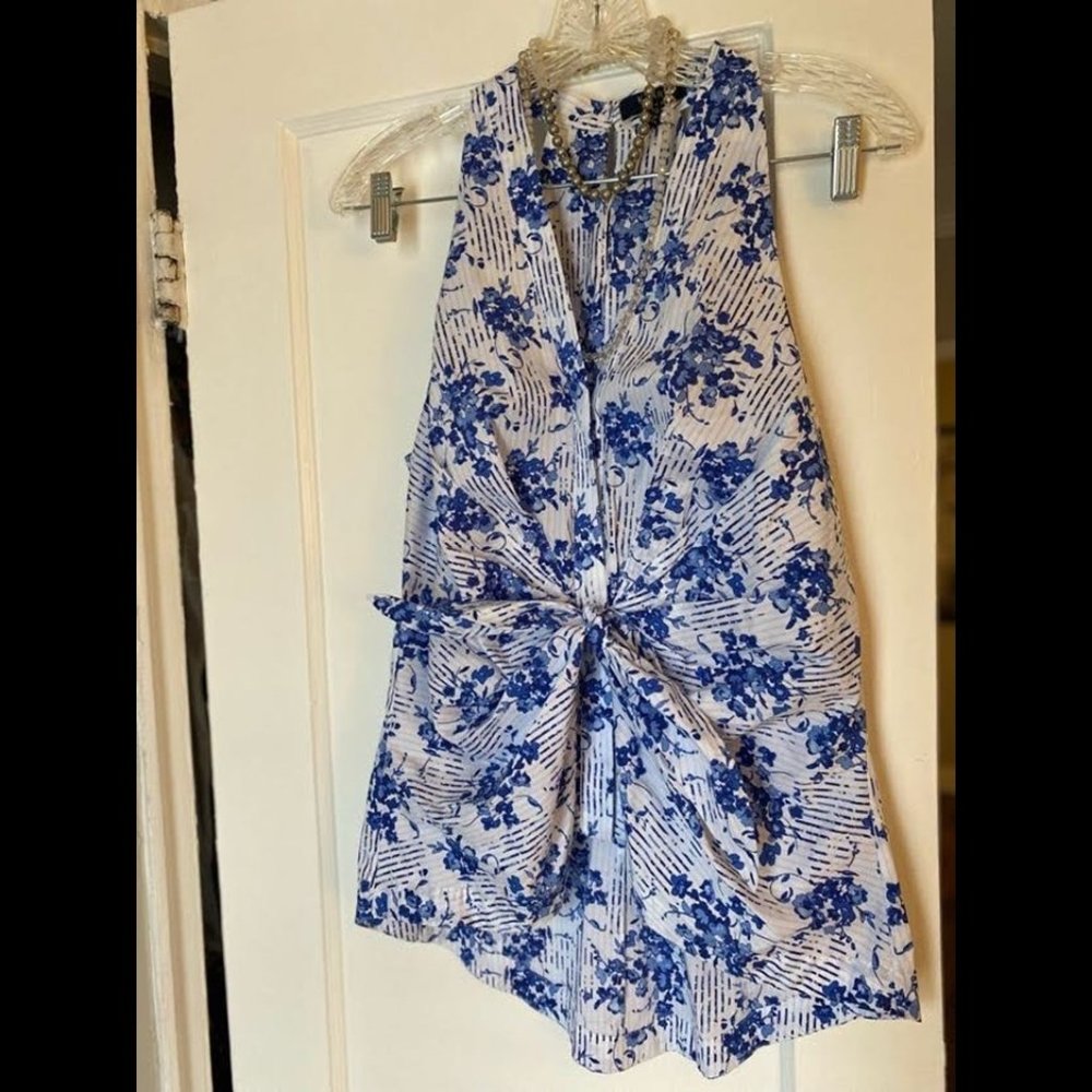 Blue & White Floral Blouse with Tie Front Kaari  10